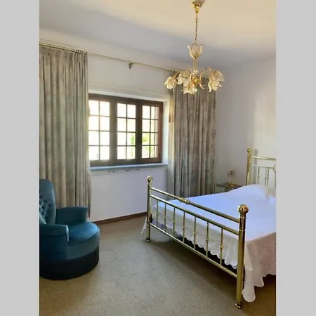 Willa Oak Valley Flats Casa Do Pinhal Colares